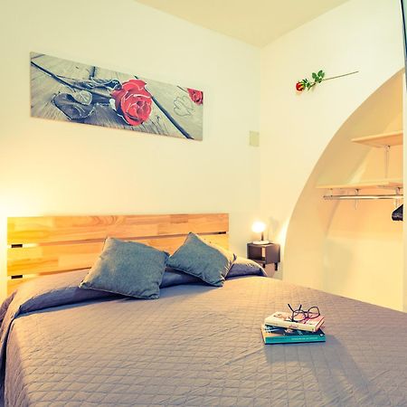 Apartmán 'Al Vico Dante' Loceri Exteriér fotografie